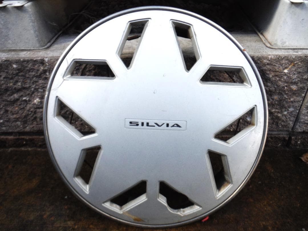 日産　ニッサン　シルビア　SILVIA　S12　純正ホイールカバー　4枚セット