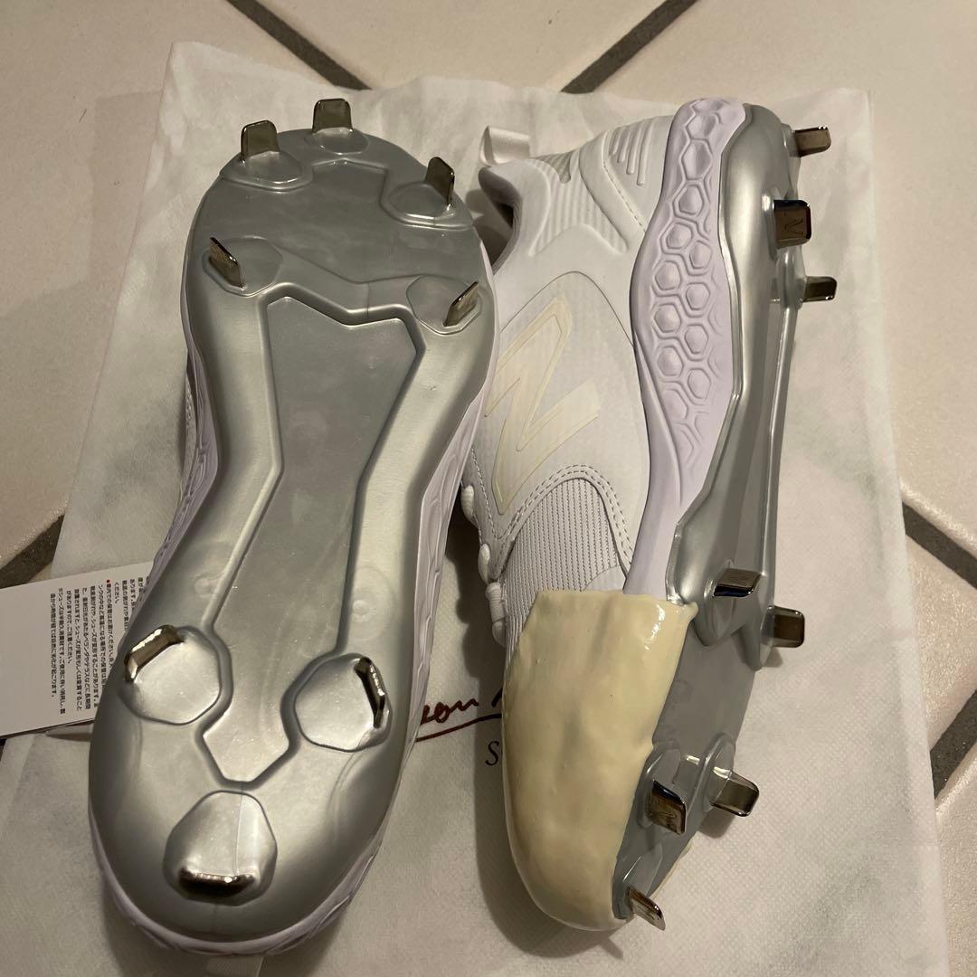 大谷翔平モデル　New Balance