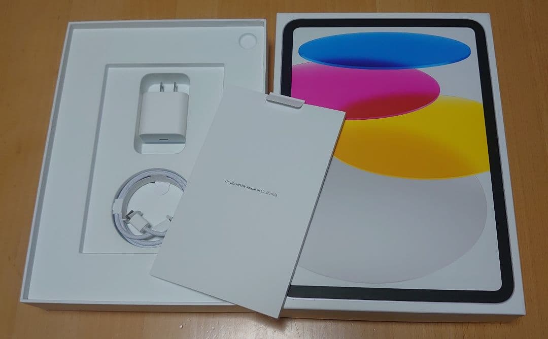 Apple iPad (第10世代)Wi-Fi＋Cellular 64GB