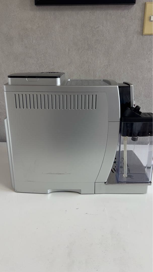 hamony専用大人気 デロンギ マグニフィカS カプチーノECAM23460S