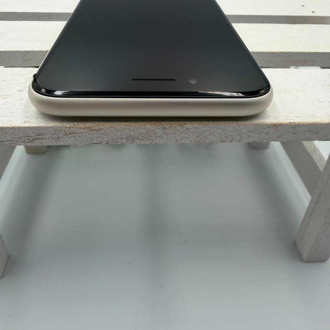 iPhone SE第3世代 64GB スターライト 316