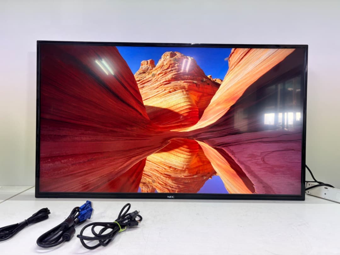 【美品】 液晶モニター　42インチ　電源　HDMI　D-Sub　高耐久　f956