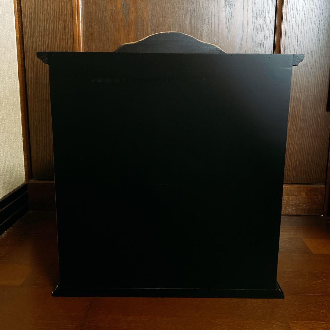 I*z様 サリュガラスキャビネット　ブラックアンティーク　コレクションケース　ハ