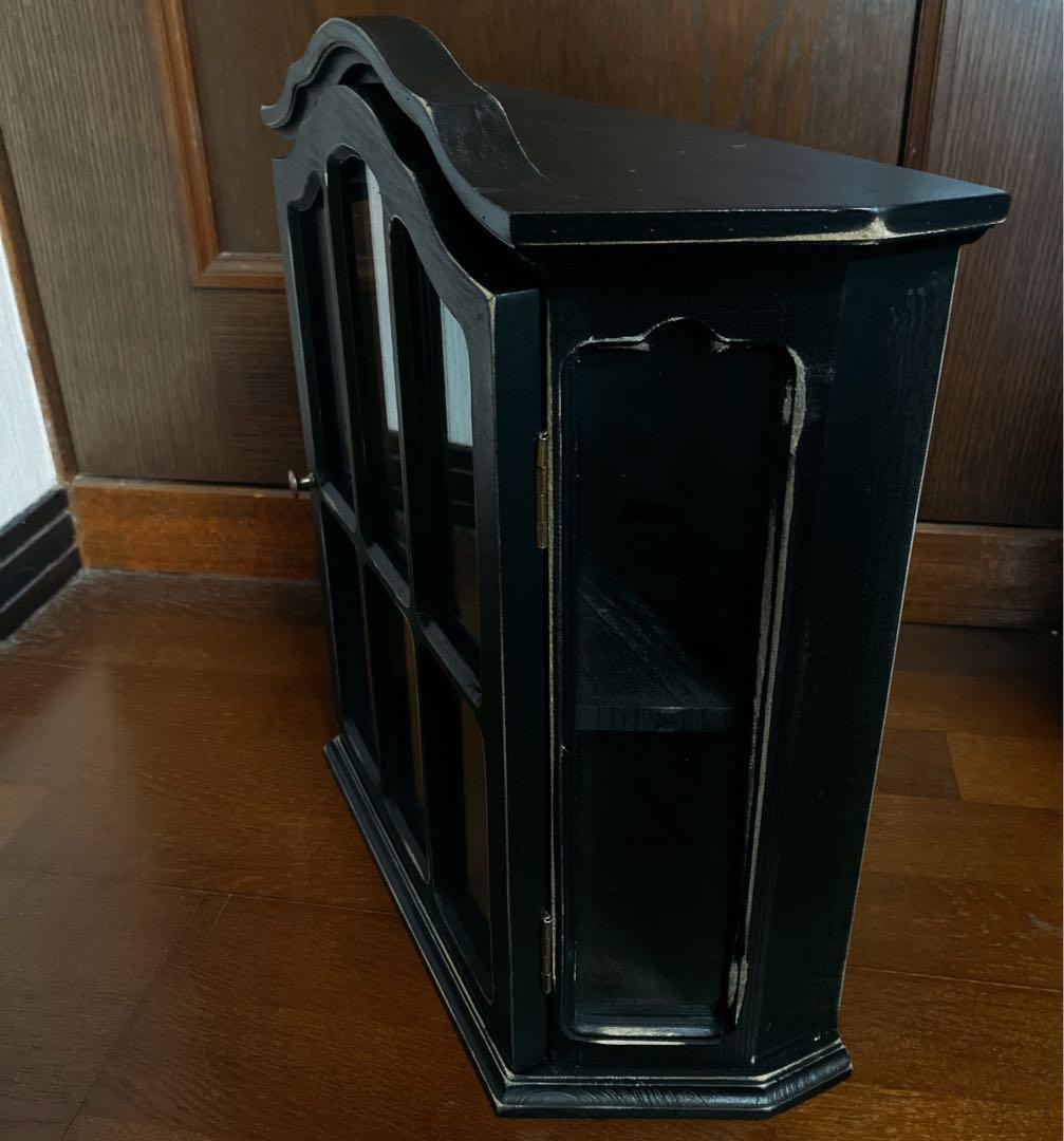 I*z様 サリュガラスキャビネット　ブラックアンティーク　コレクションケース　ハ