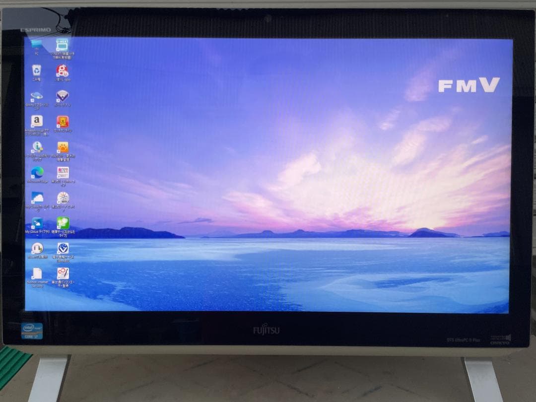 ★ 一体型 デスクトップパソコン 富士通 FH56/KD FMVF56KDW