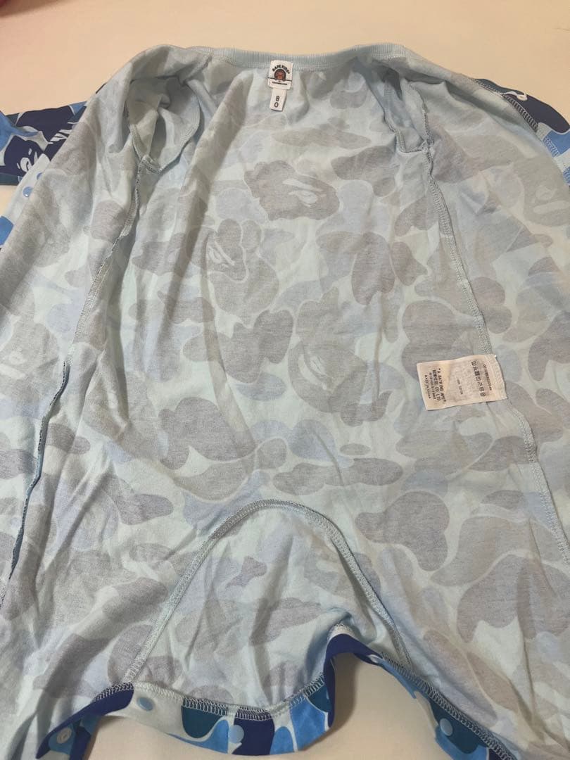 アベイシングエイプ カモフラージュ柄ロンパース 80cm