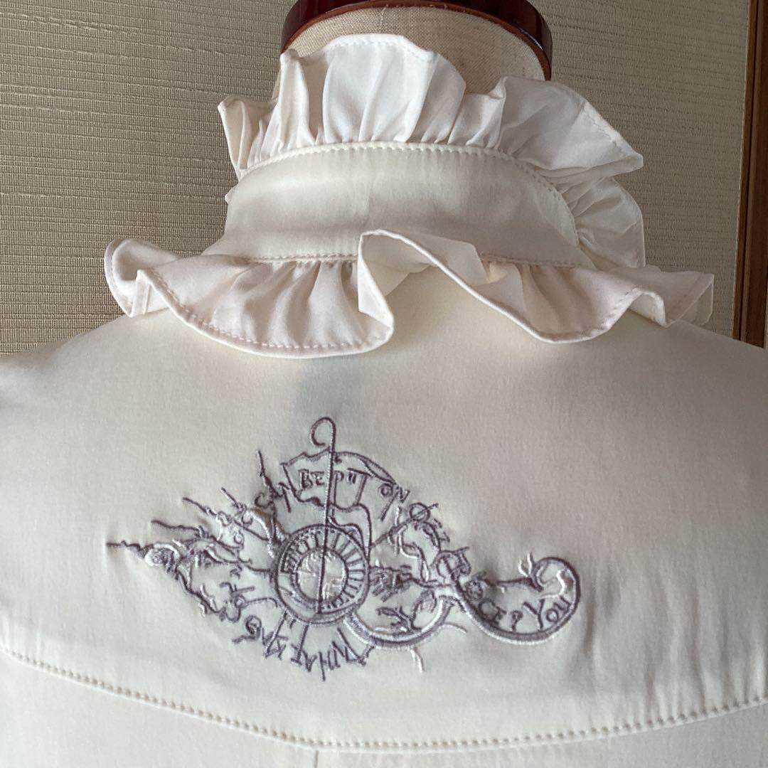 極美品！OZZ Croceアイボリー フリル ロングブラウス［商品番号10］