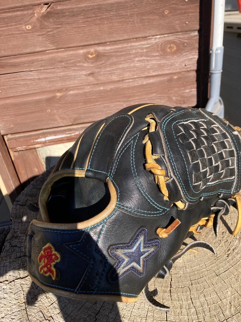 硬式内野手用グローブ