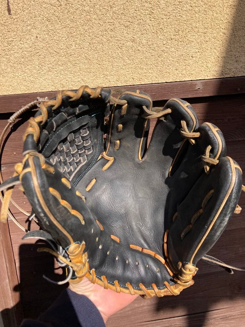 硬式内野手用グローブ