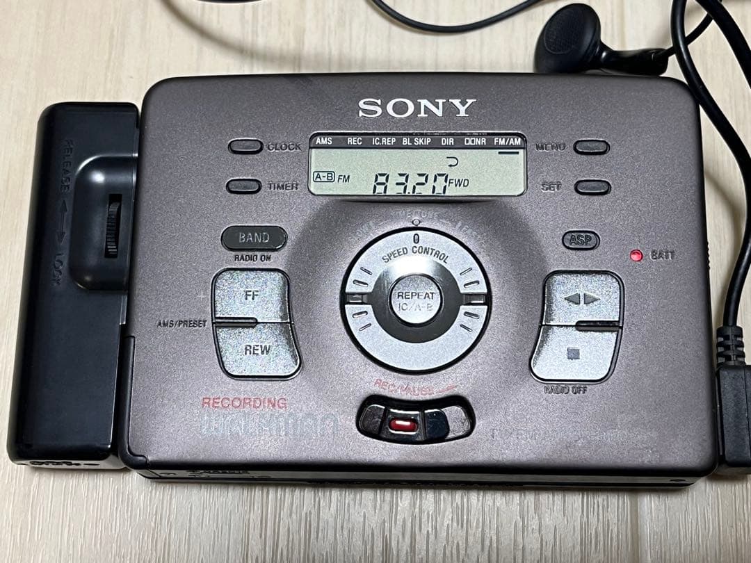 ウォークマン　カセットプレーヤー　ソニー　SONY　WALKMAN