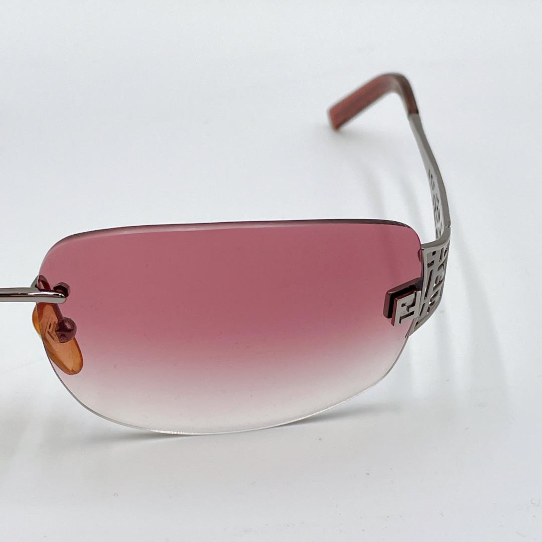 良品 FENDI フェンディ ズッカ柄 リムレス FFロゴ サングラスm524