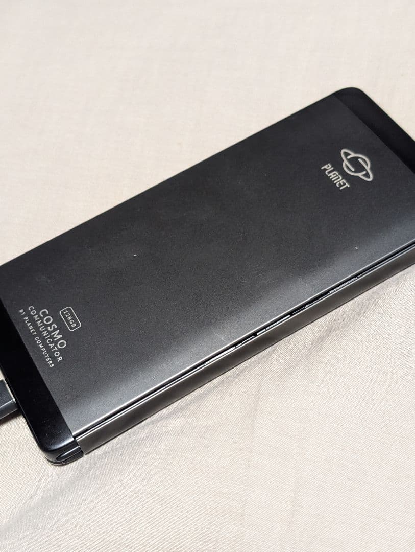 スマートフォン本体 planet cosmo communicator