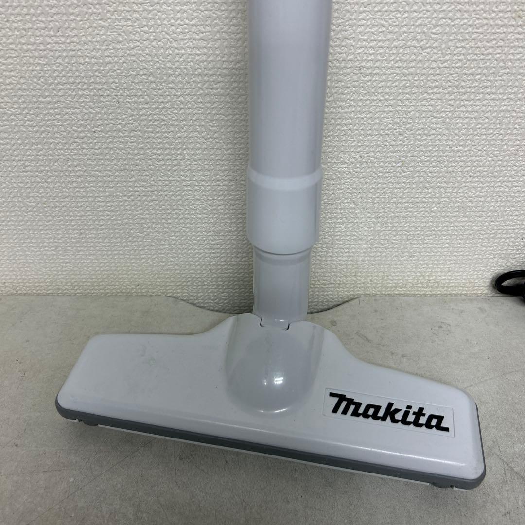 makita 充電式クリーナー