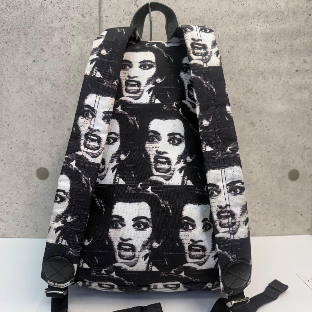 S*b様 マークジェイコブス マリアカラスプリント バックパックホワイト×ブラッ