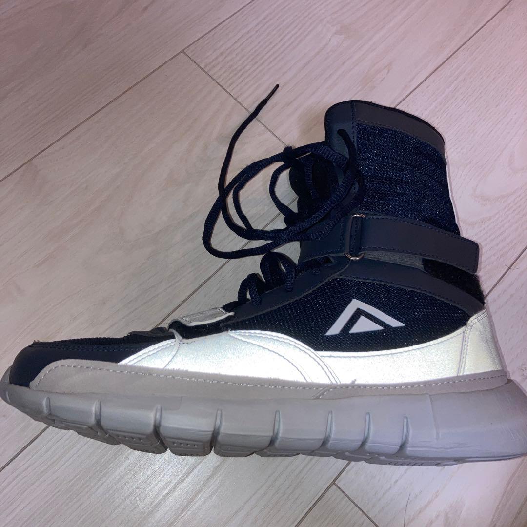 AdamsアダムスVトレーナー2.0 ハイパースティールカラー