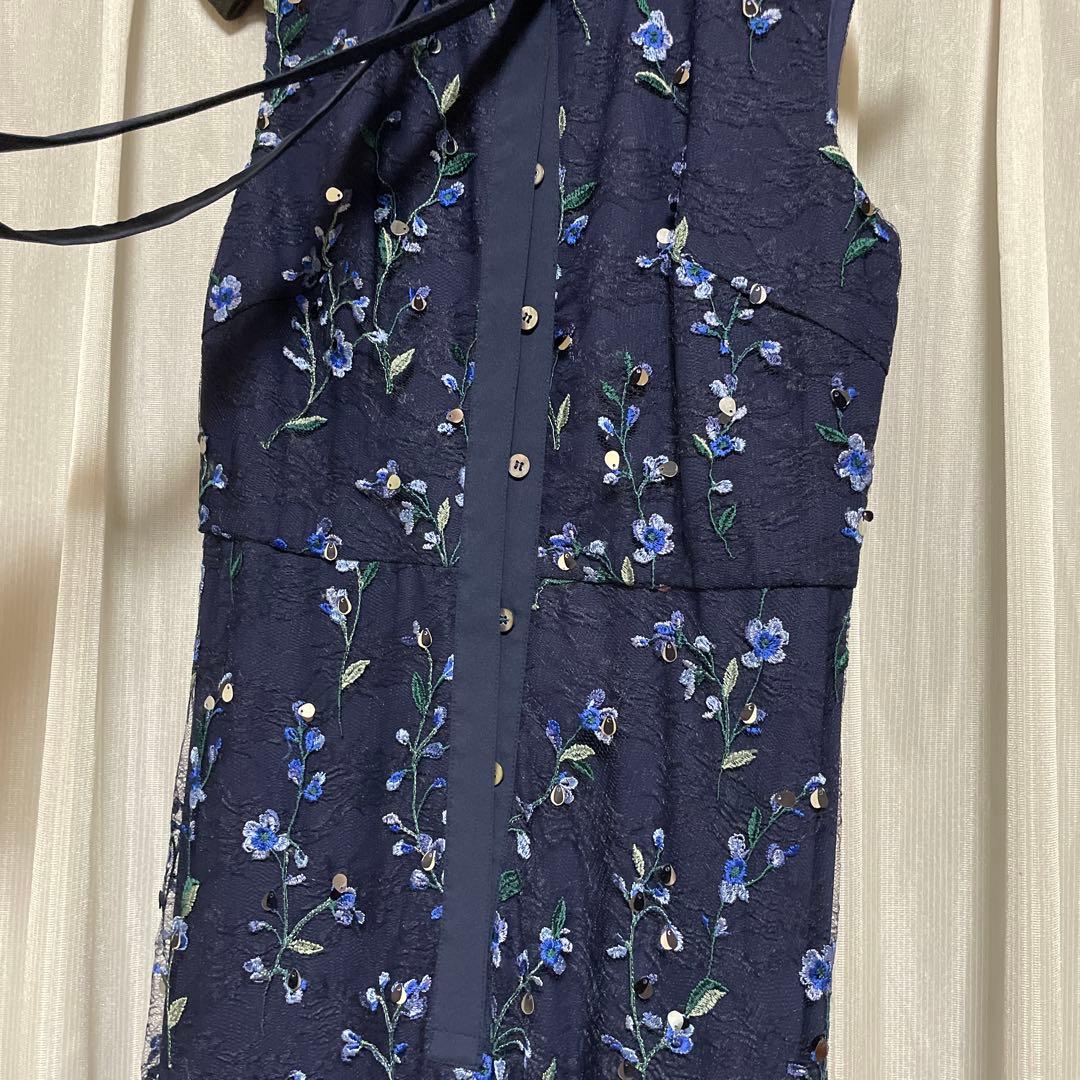 Diagram刺繍入りネイビーパーティードレス