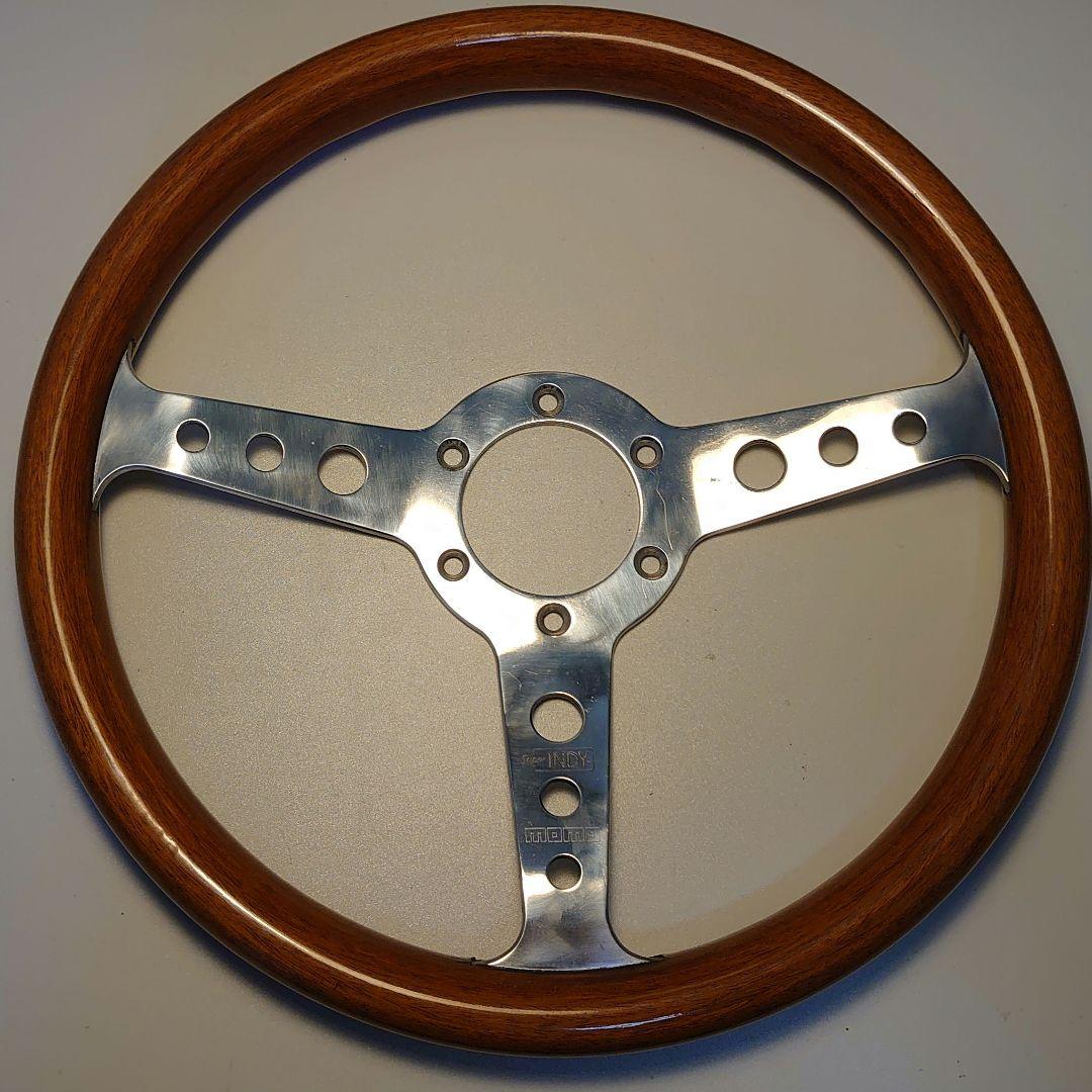 momo SuperINDY ステアリングホイール 31cm