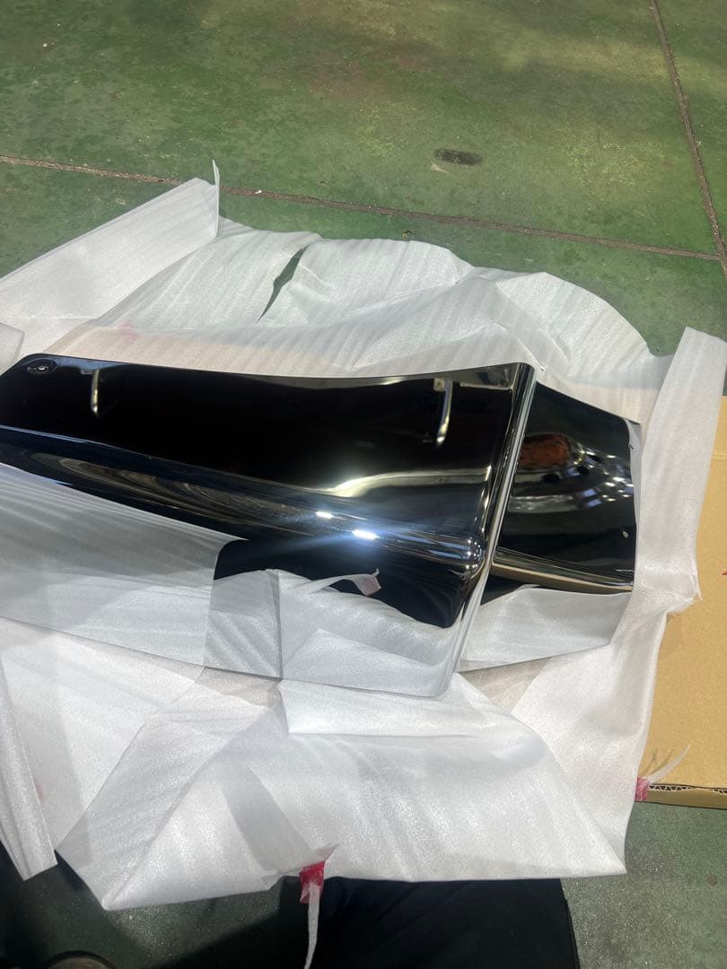 スーパーグレート　メッキフェンダーカバー