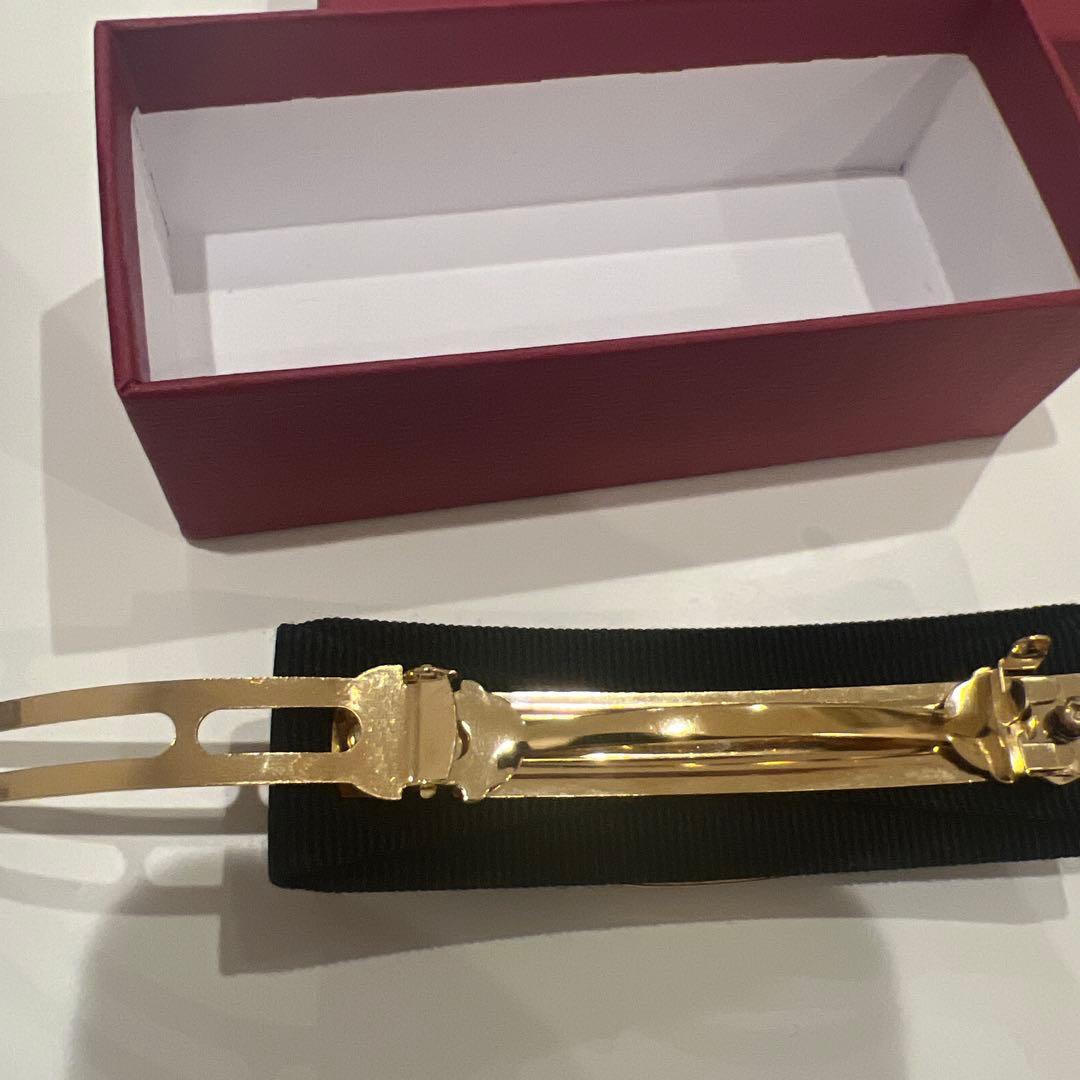 サルヴァトーレ フェラガモ バレッタ ブラック ゴールド