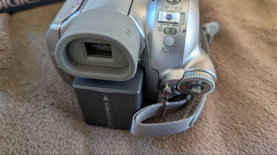 【美品】Panasonic　NV-GS500　ビデオカメラ【テープ付】