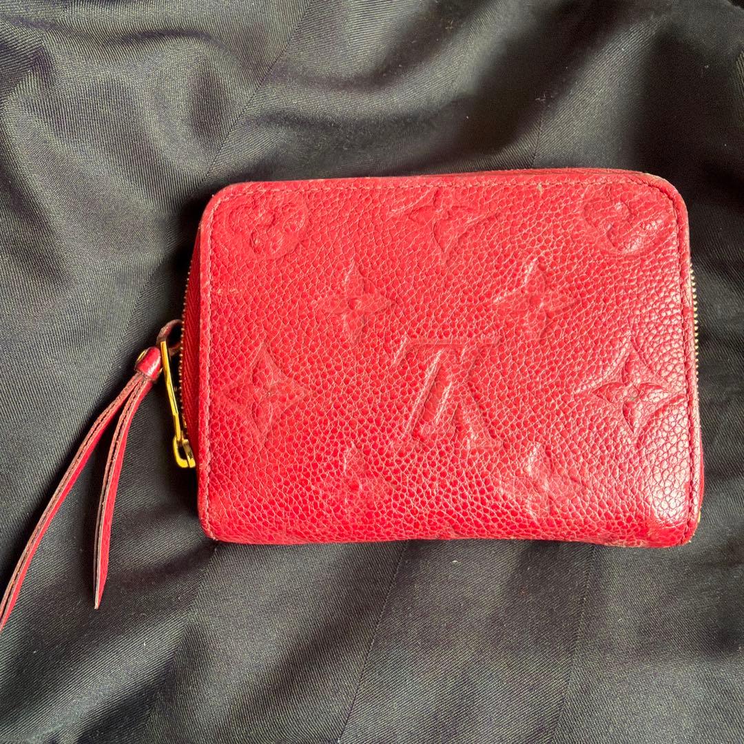 Louis Vuitton レッド ケース