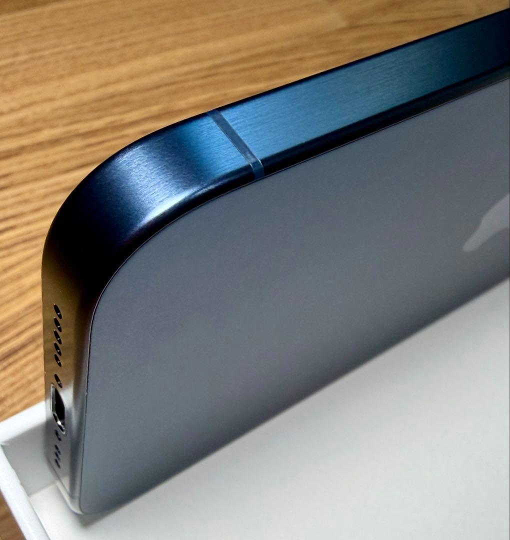 iPhone15 Pro 256GB (SIMフリー) ブルーチタニウム　美品