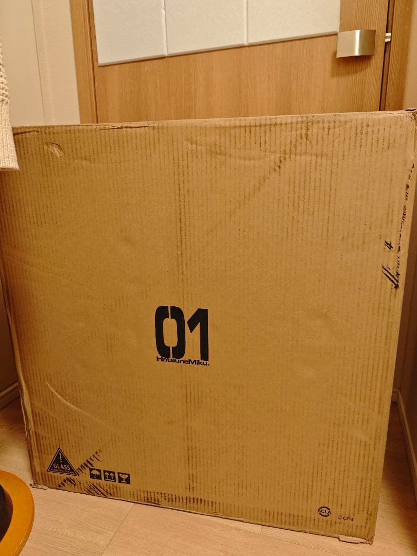 Asus Rog GX601s Helios II ミクエディション　大陸版