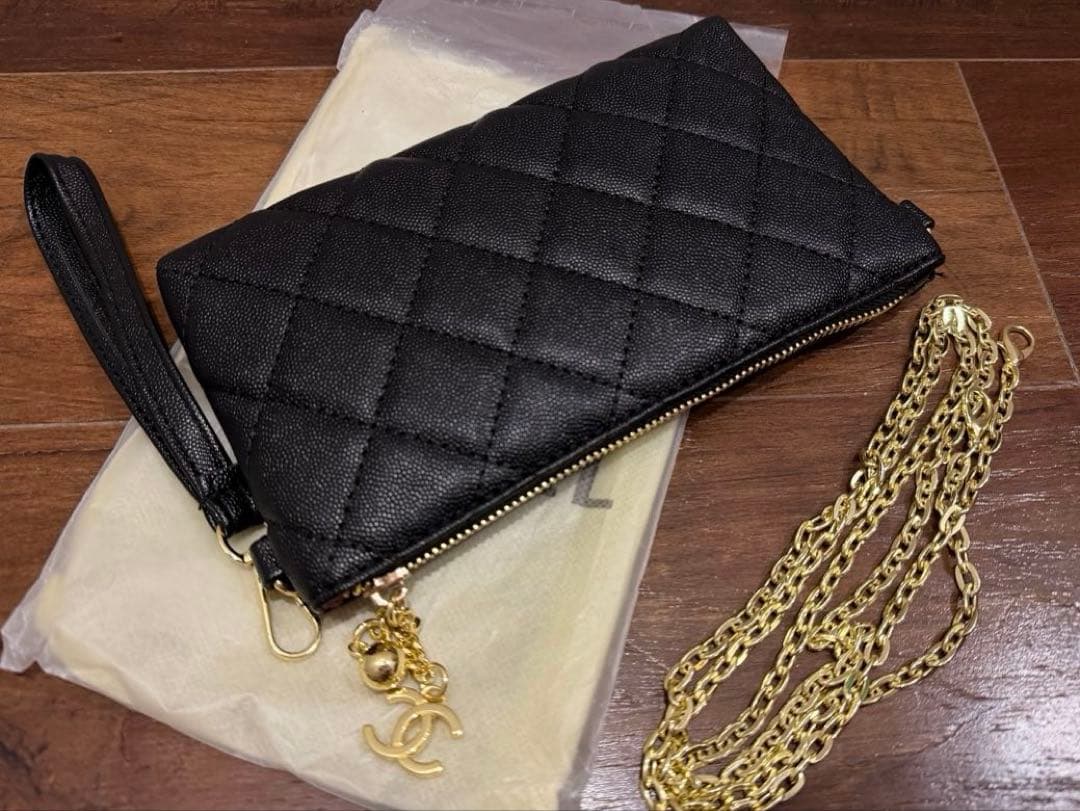 ノベルティ　キルティング　ポーチショルダー