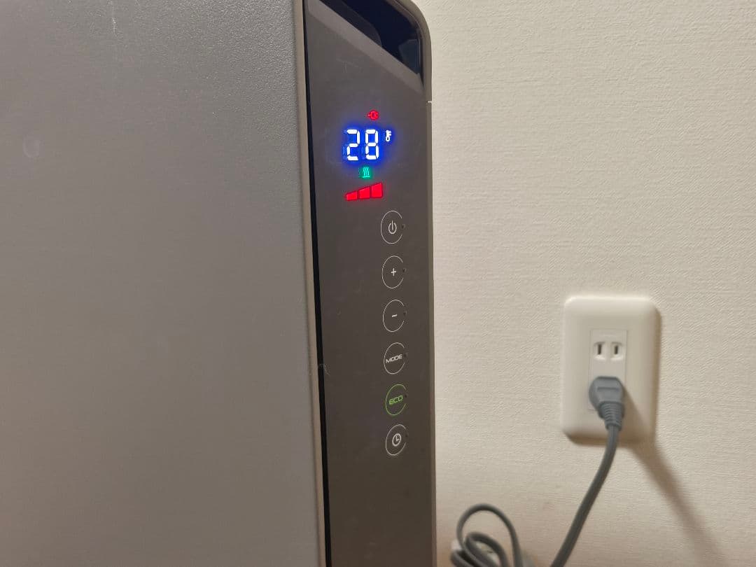 【ほぼ未使用】DELONGHI コンベクターヒーター HXJ60L12 グレー