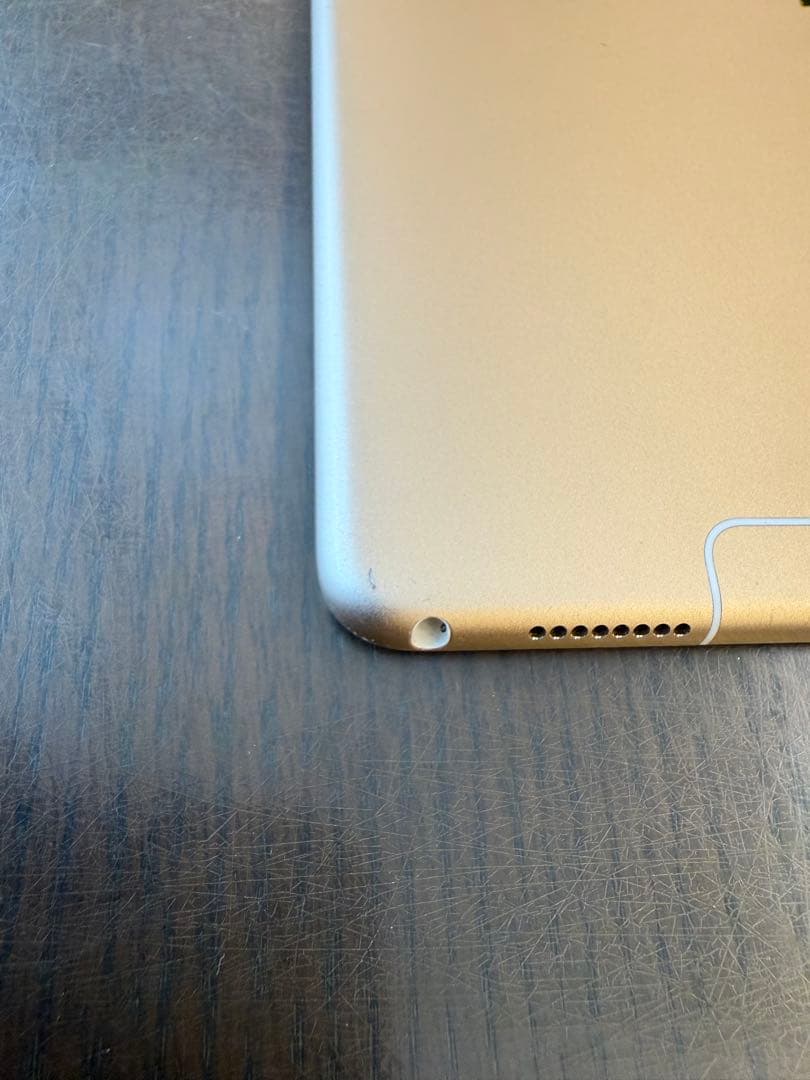 iPad 10.5インチ（本体のみ）