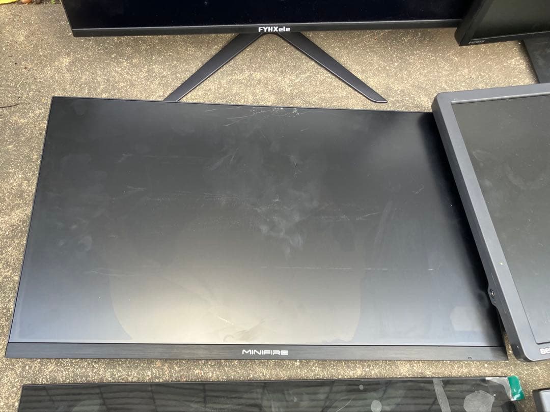 ディスプレイモニター　１６台　まとめ　ジャンク　部品取り　PC ゲーム