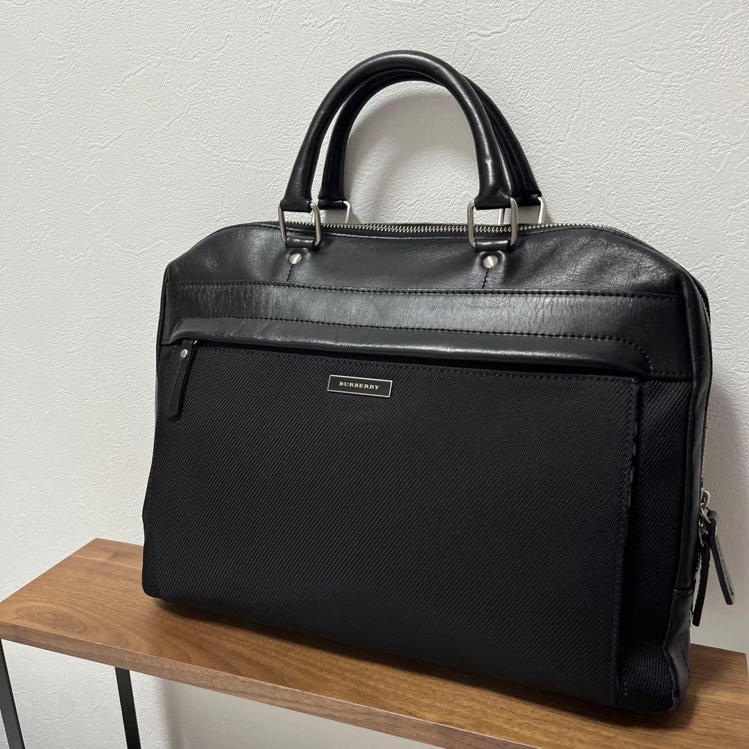 【美品】BURBERRY バーバリー ブリーフケース ビジネス A4 レザー