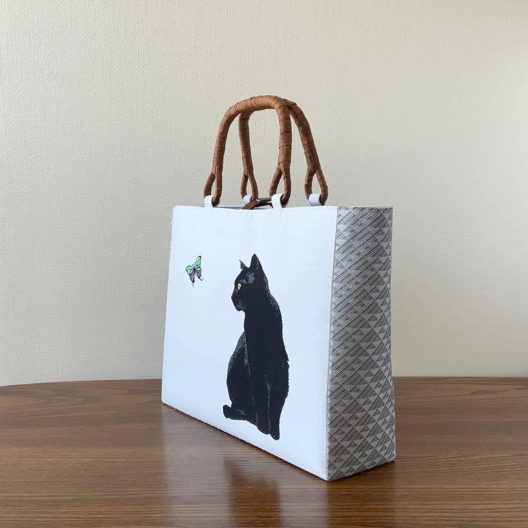 帯　猫と蝶々　リメイク　山葡萄ハンドルバッグ　通しマチタイプ