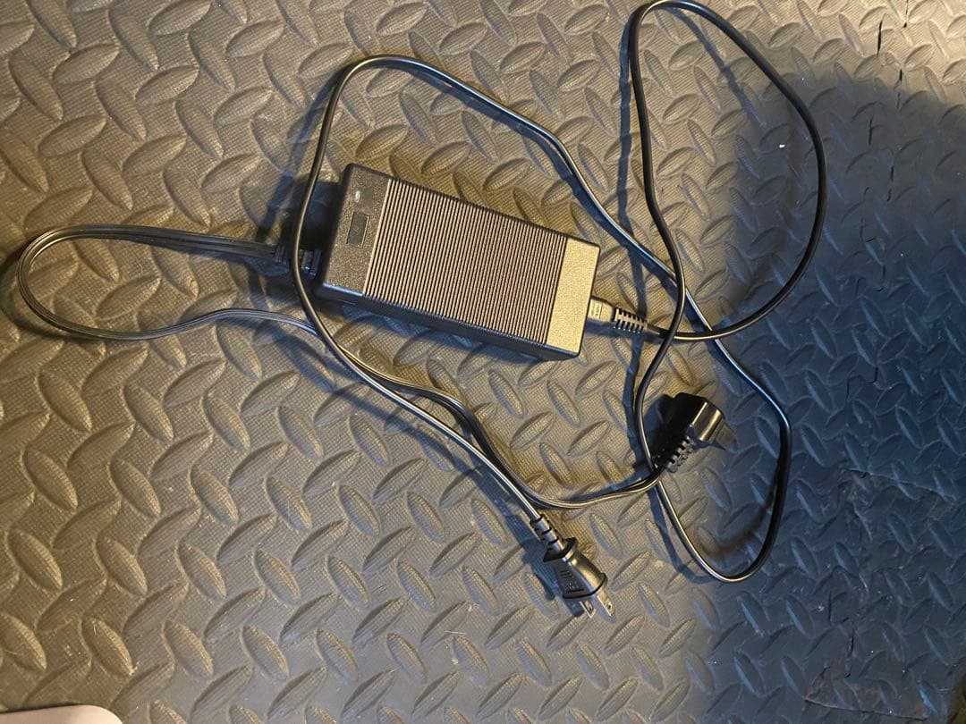 車載対応 冷蔵冷凍庫 ホワイト 静音 RLC-CF22 22L大量ストック