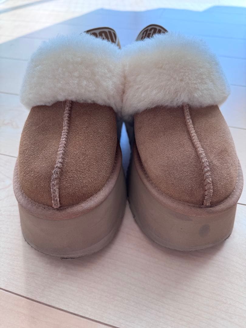 UGG スエードファースリッポン ブラウン