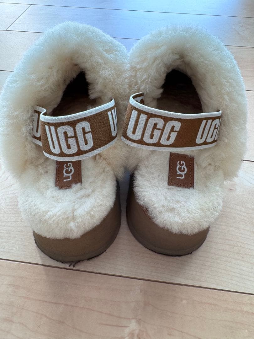 UGG スエードファースリッポン ブラウン