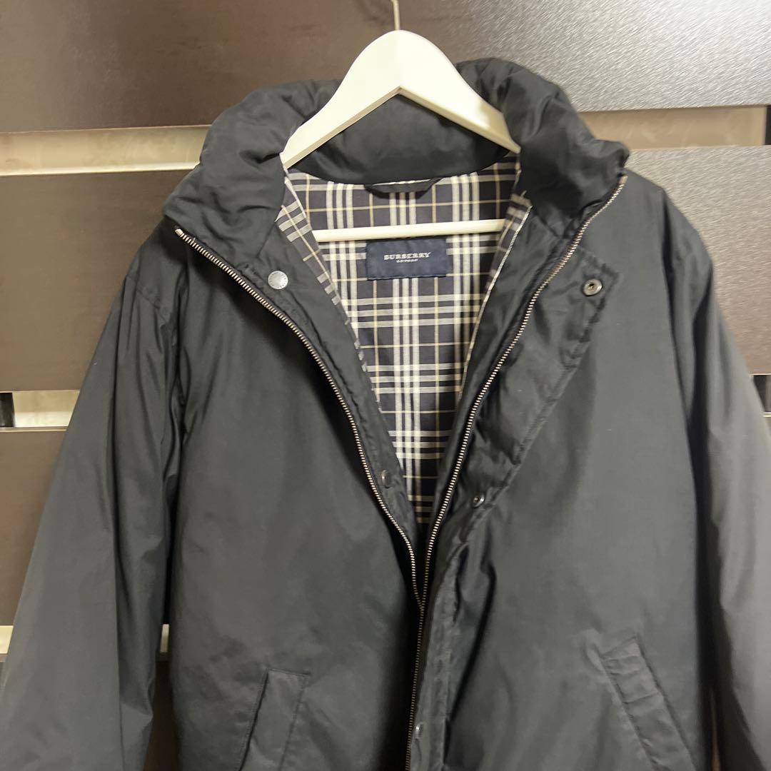 BURBERRY ブラック ダウンジャケット　メンズ　アウター