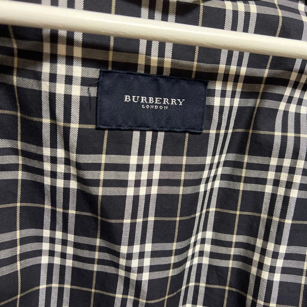 BURBERRY ブラック ダウンジャケット　メンズ　アウター