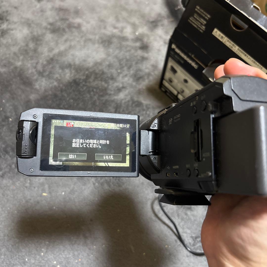 Panasonic パナソニック　ビデオカメラ　HC-WX1M