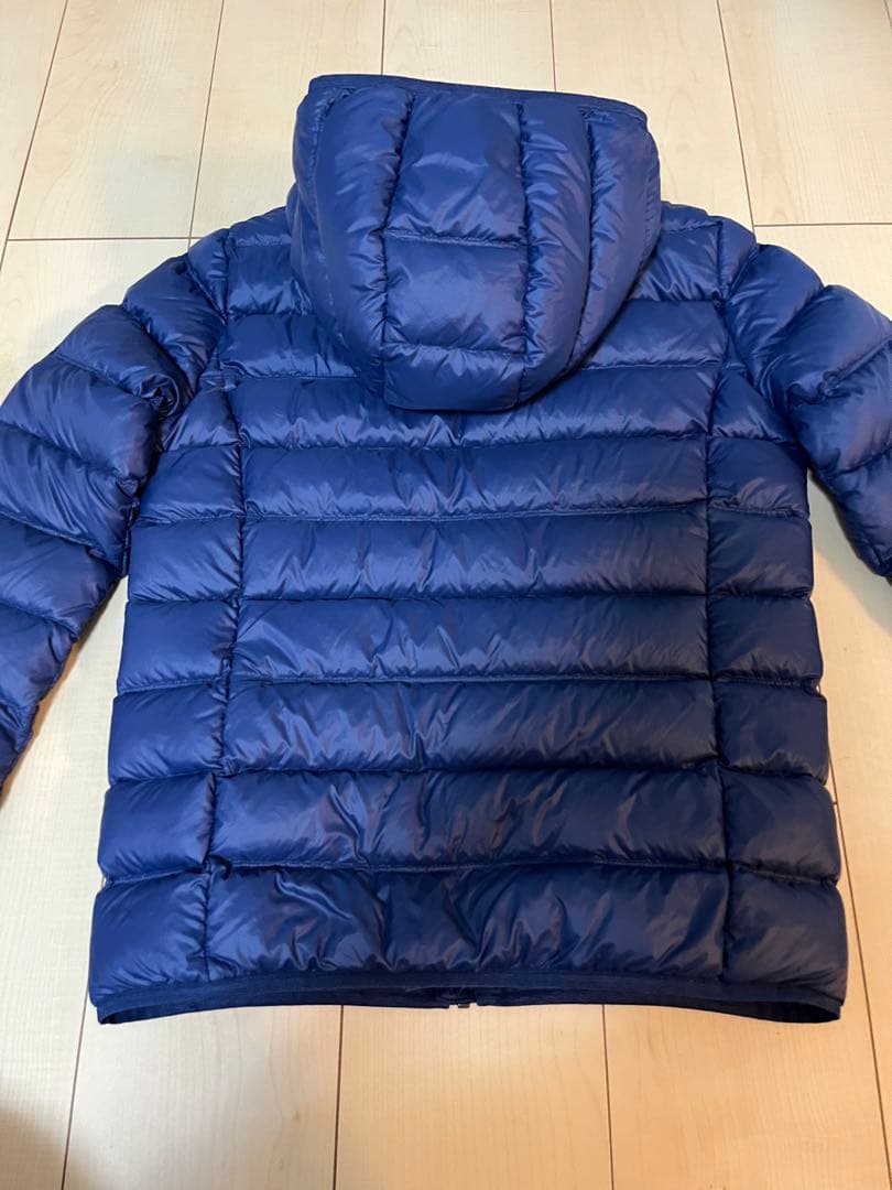 エンポリオアルマーニのダウン