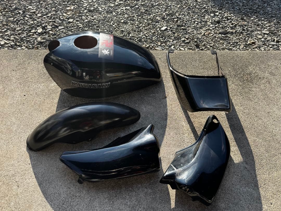 ゼファー400 タンクカバー