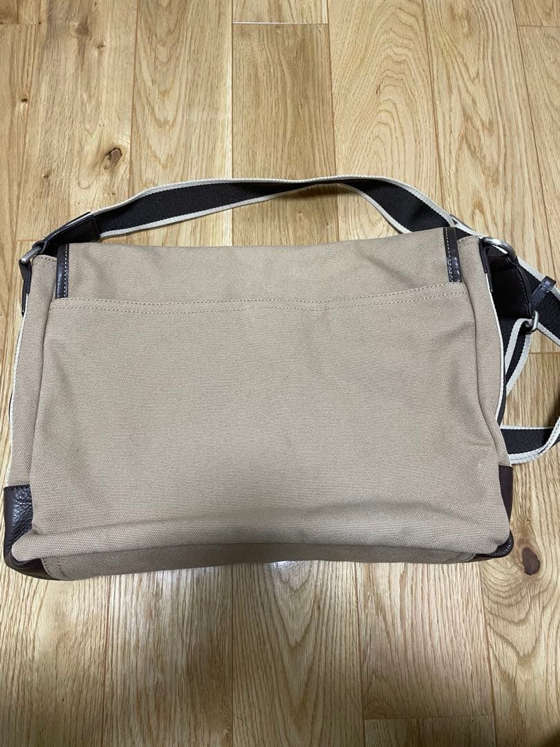 COACH コーチ ショルダーバッグ メッセンジャーバッグ キャンバス ベージュ