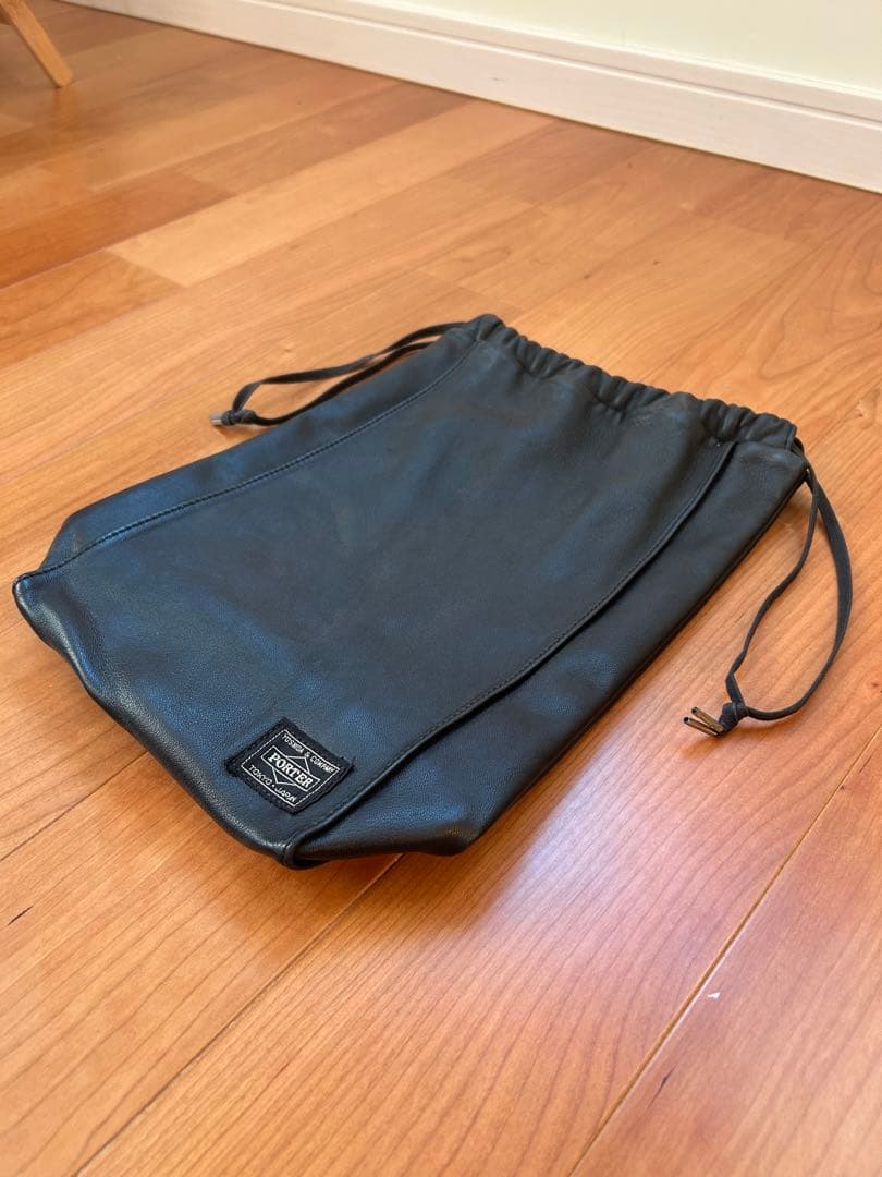 PORTER ブラックレザー　巾着