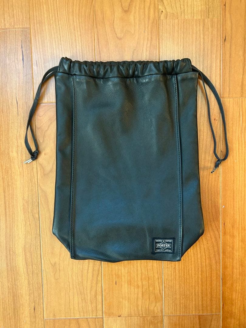 PORTER ブラックレザー　巾着