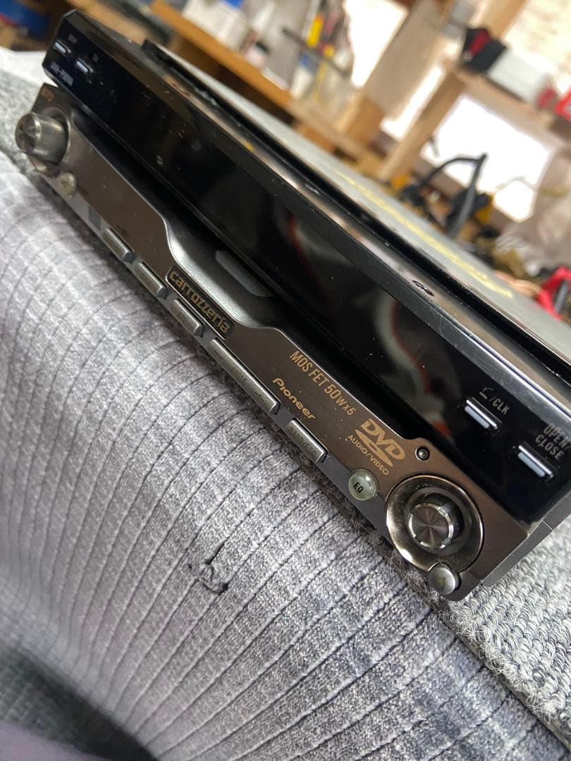 カロッツェリア　　AVH-P9DVA