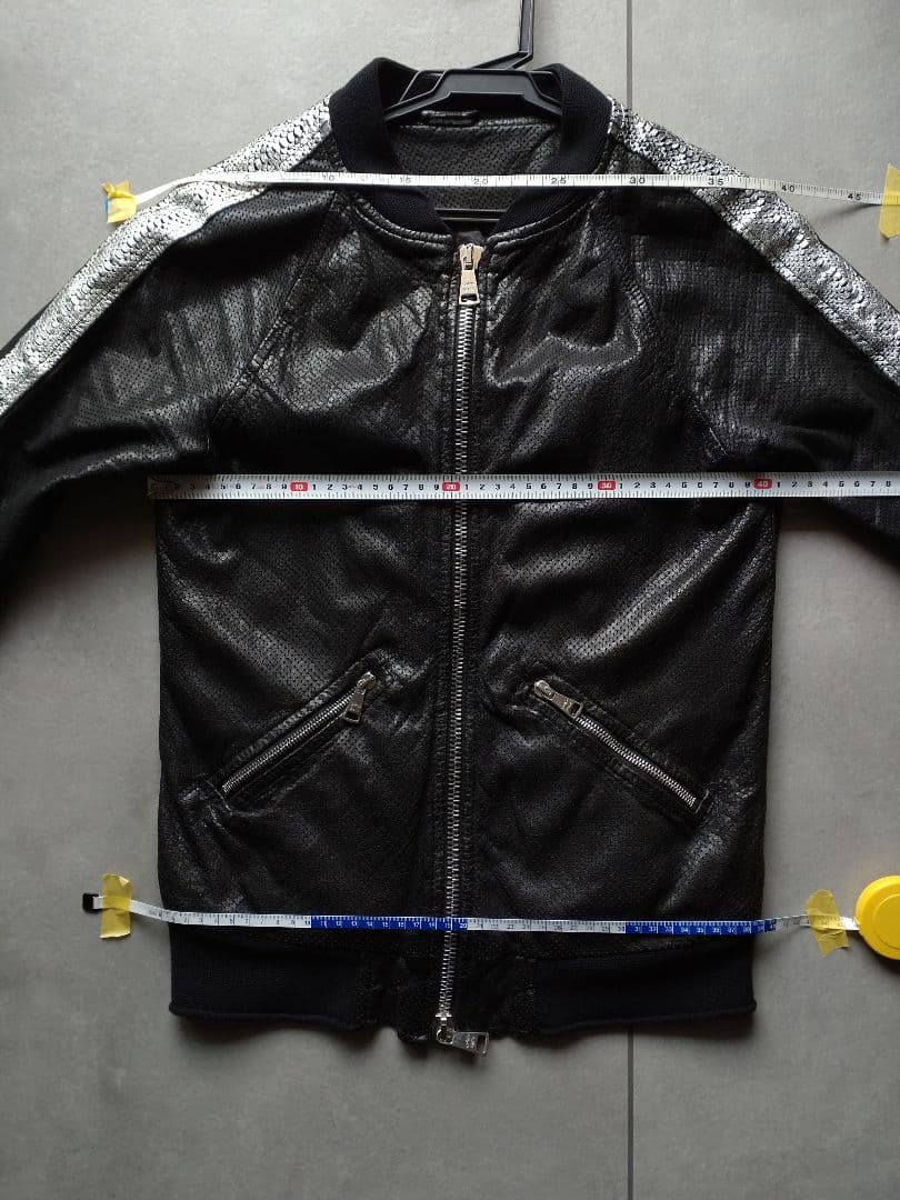 ブラックレザーシングルライダースジャケット