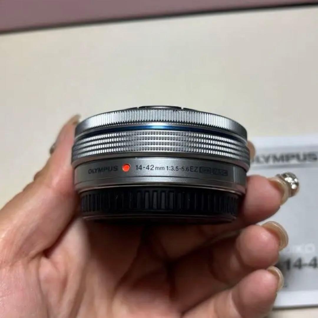 OLYMPUS オリンパス M.ZUIKO DIGITAL 14-42mm