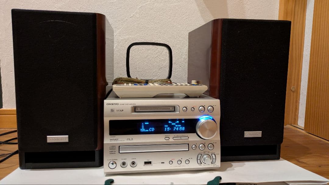 【美品】ONKYO FR-N9FX CD/MDコンポ スピーカー付
