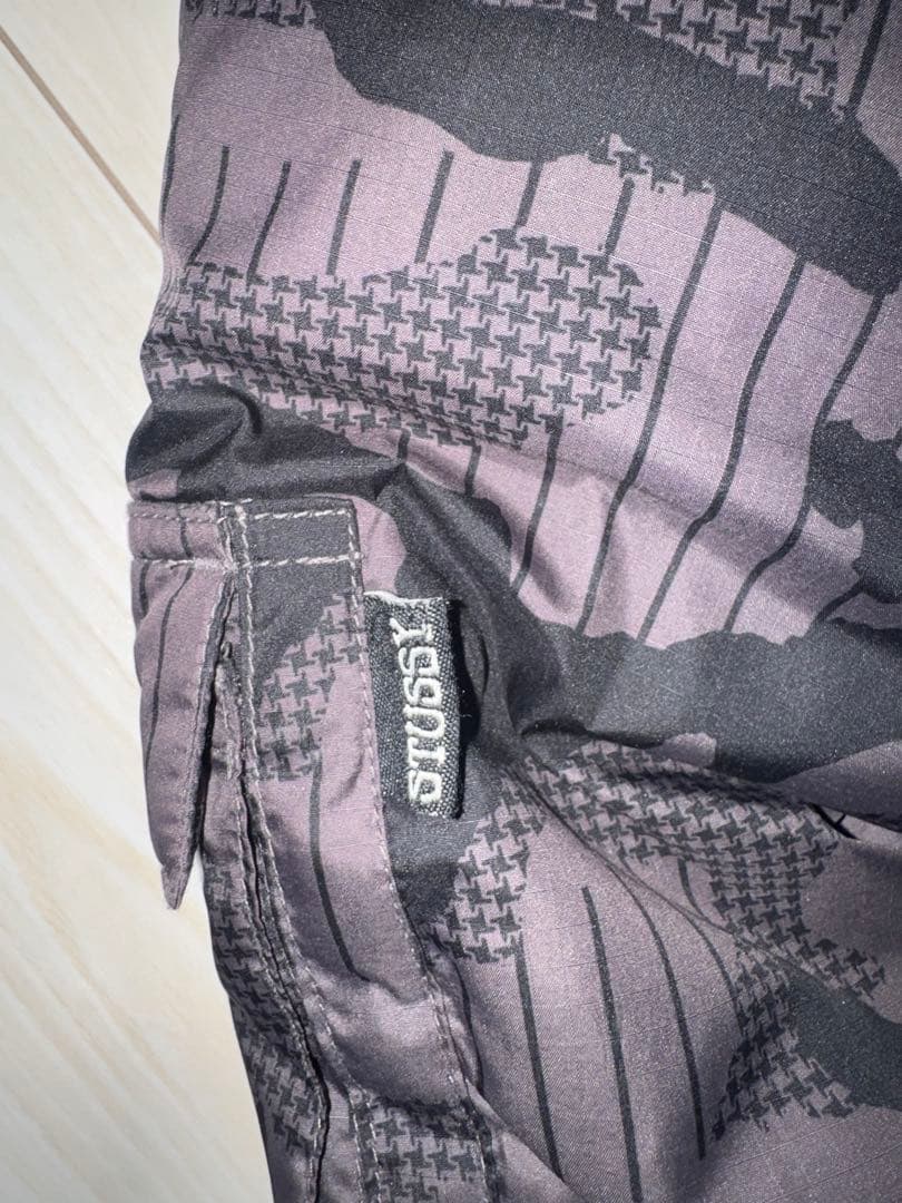 stussy カモフラージュ柄 ダウンジャケット