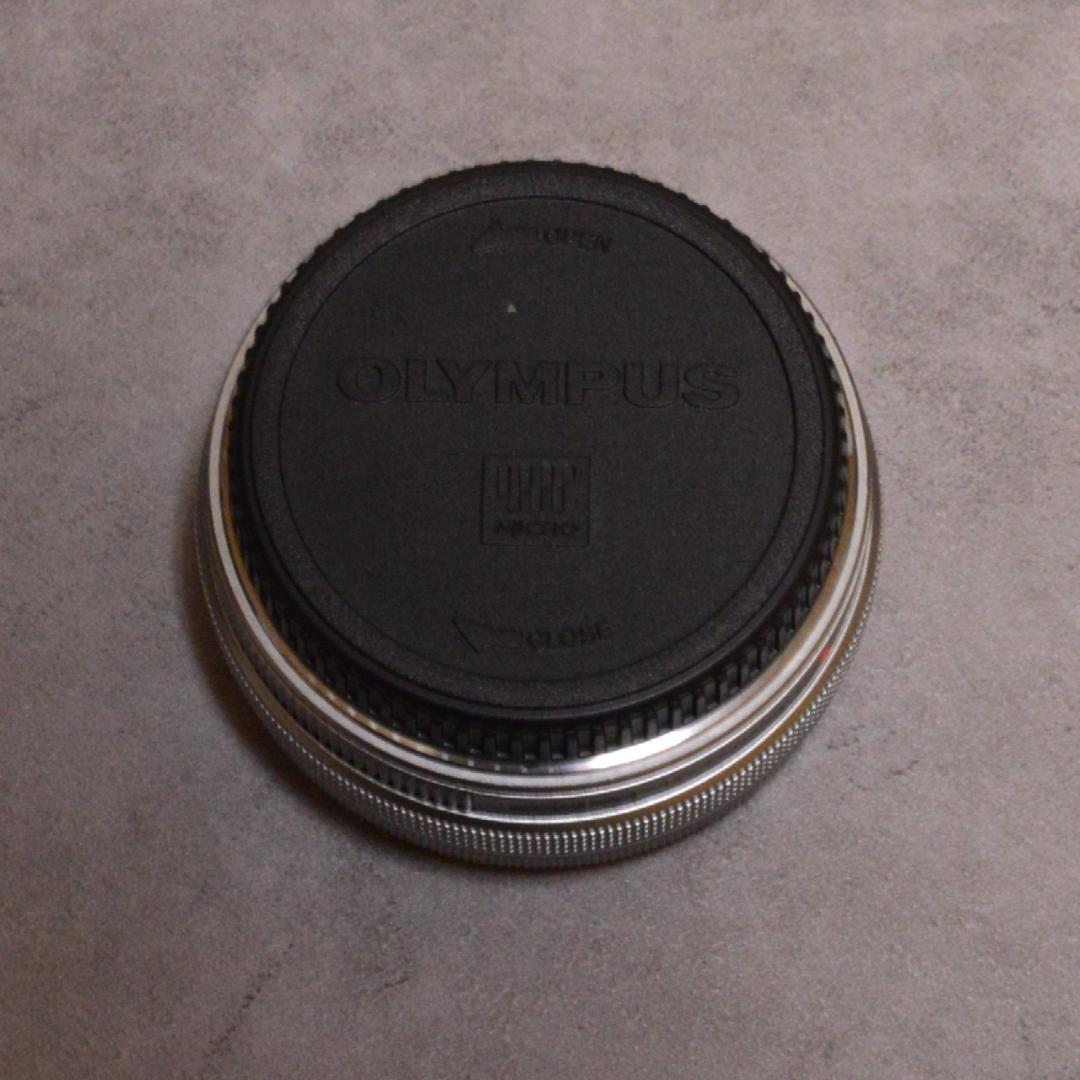 OLYMPUS PEN E-PL9 ダブルズームキット シャッター数644回